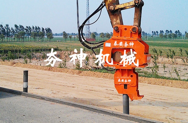 液壓夯實(shí)機(jī)廠家